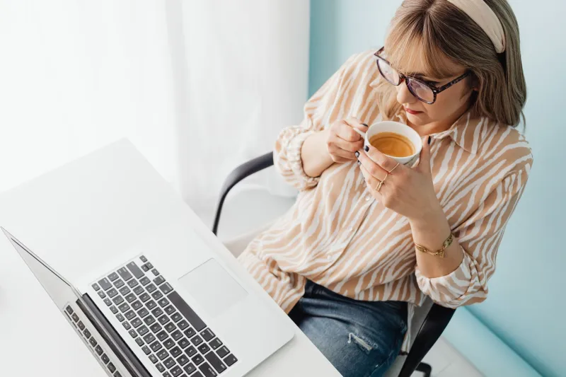 Stream Longer, Earn More: How the Smartest Performers Are Ditching the Grind for Something That Actually Lasts